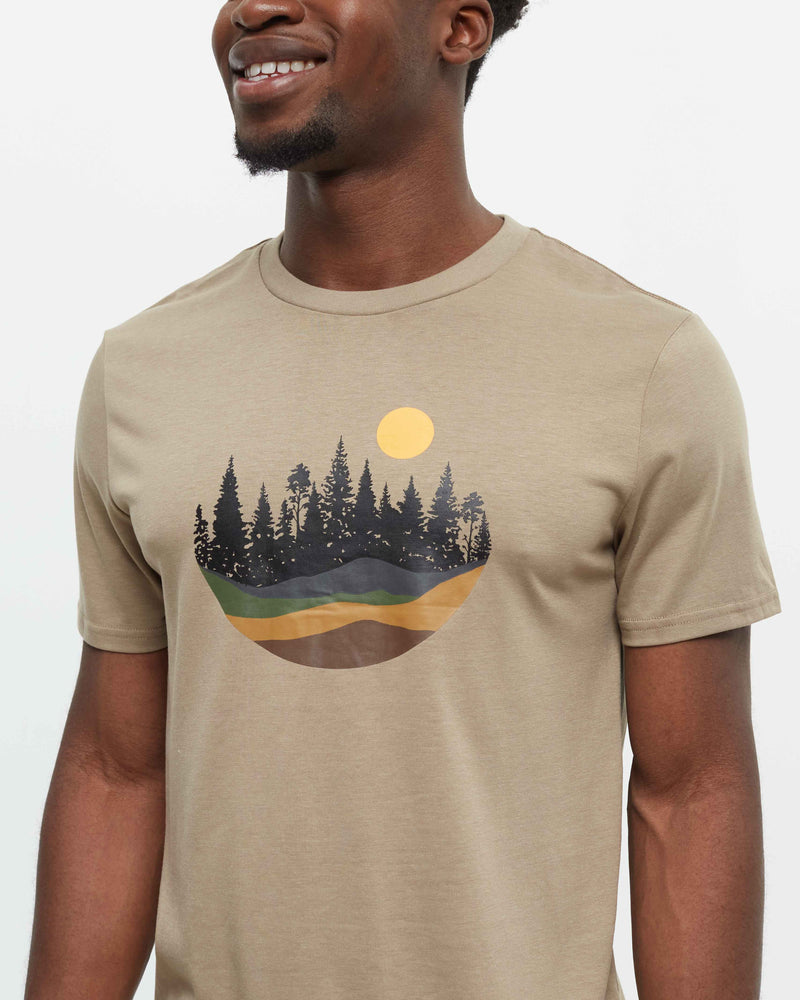 Brown-Crew-Neck-Graphic-Shortsleeve-T-Shirt