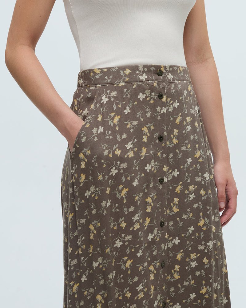 Brown-High-Rise-Patterned-Crepe-Maxi-Dress
