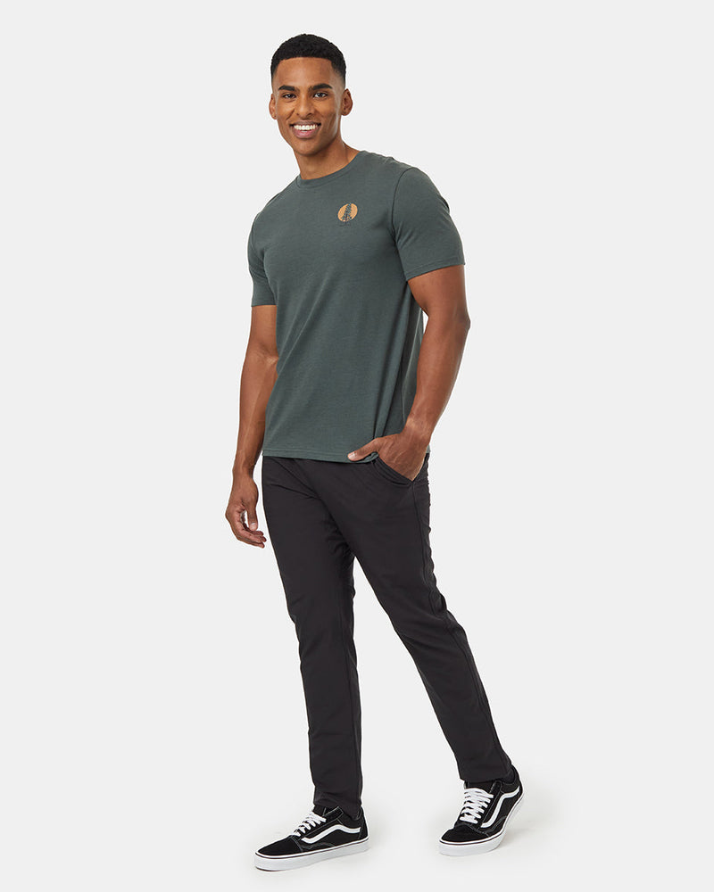 Green-Crew-Neck-Short-Sleeve-Graphic-T-Shirt