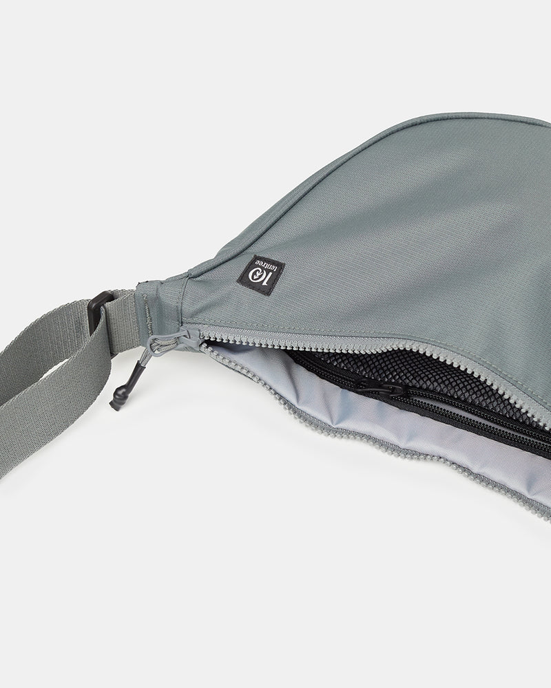 Green-Sustainable-Water-Repellent-Crossbody-Bag