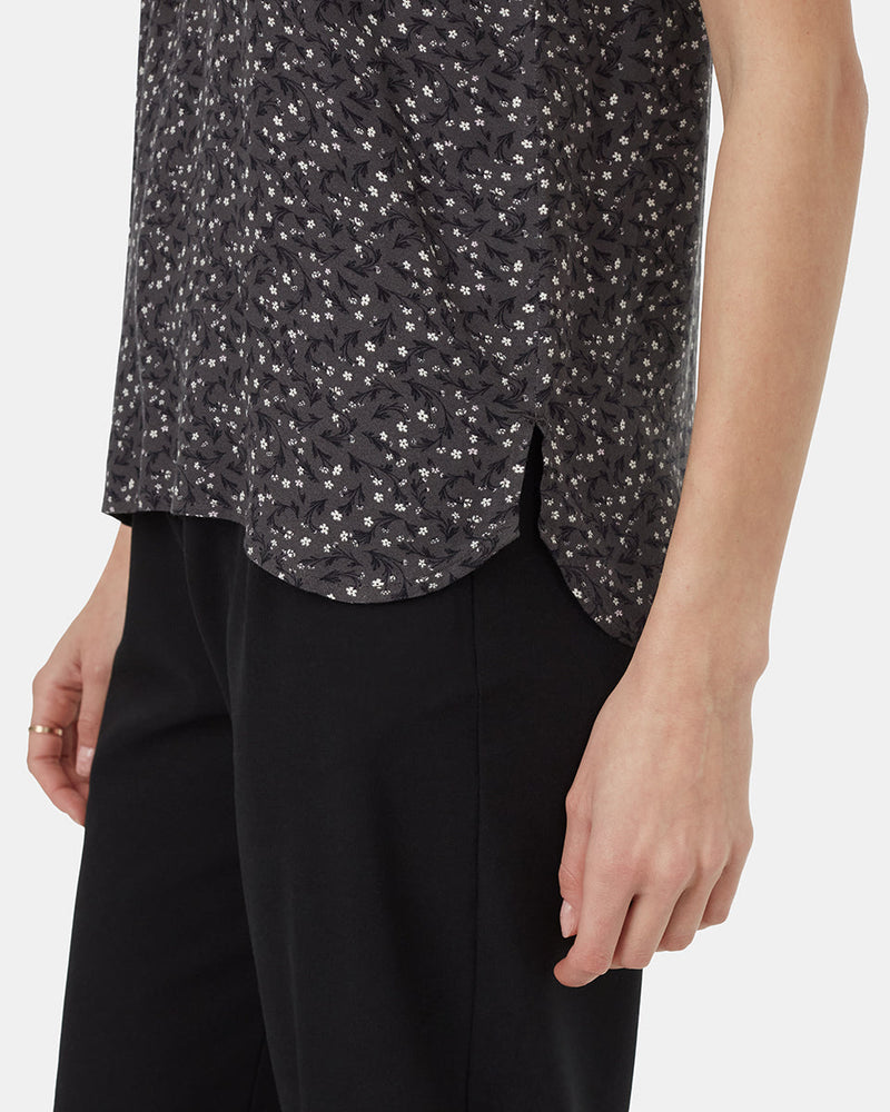 Grey-Halter-Neck-Lightweight-Tank-Top