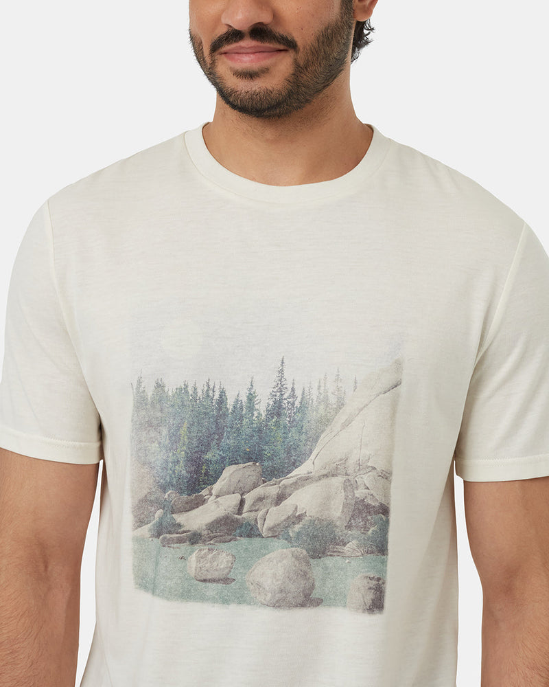Oatmeal-Crew-Neck-Graphic-Shortsleeve-T-Shirt