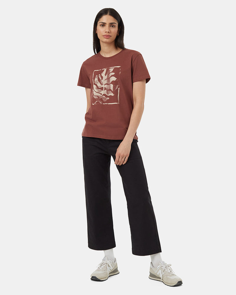Red-Organic-Cotton-Crew-Neck-Graphic-Shortsleeve-T-Shirt
