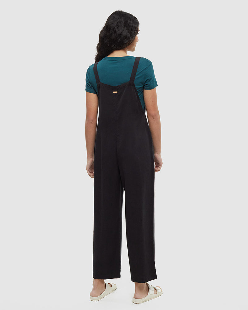 Black-Adjustable Strap Jumpsuit