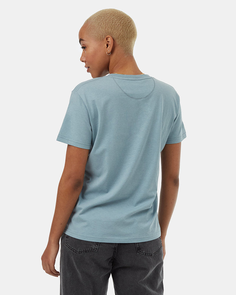 womens_graphic_tee